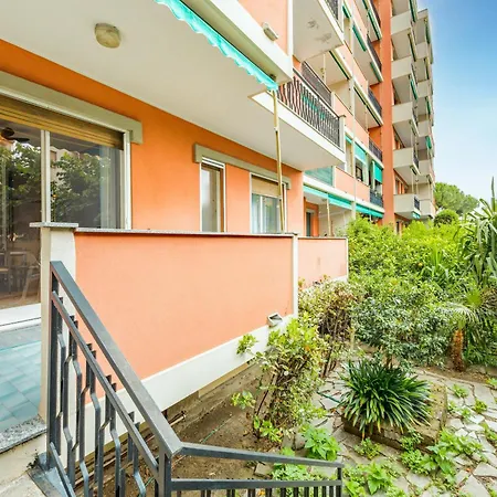 Palm House Marina dʼAndora