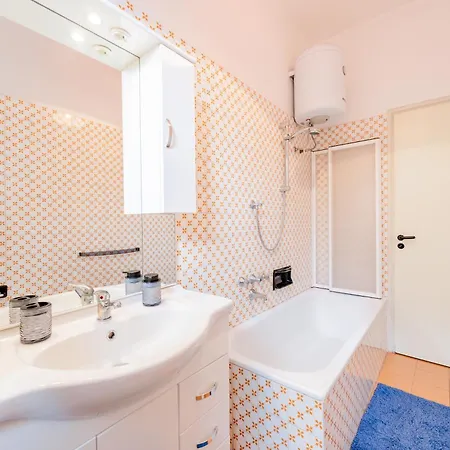 Palm House * Marina dʼAndora