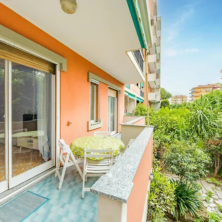 Palm House Daire Marina dʼAndora