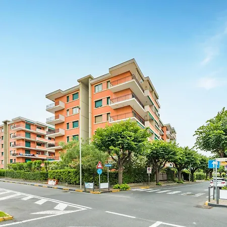 Palm House * Marina dʼAndora